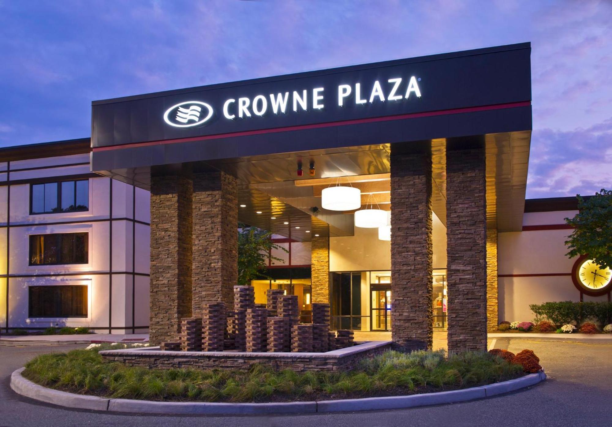 Crowne Plaza Suffern-Mahwah By Ihg Hotel Buitenkant foto