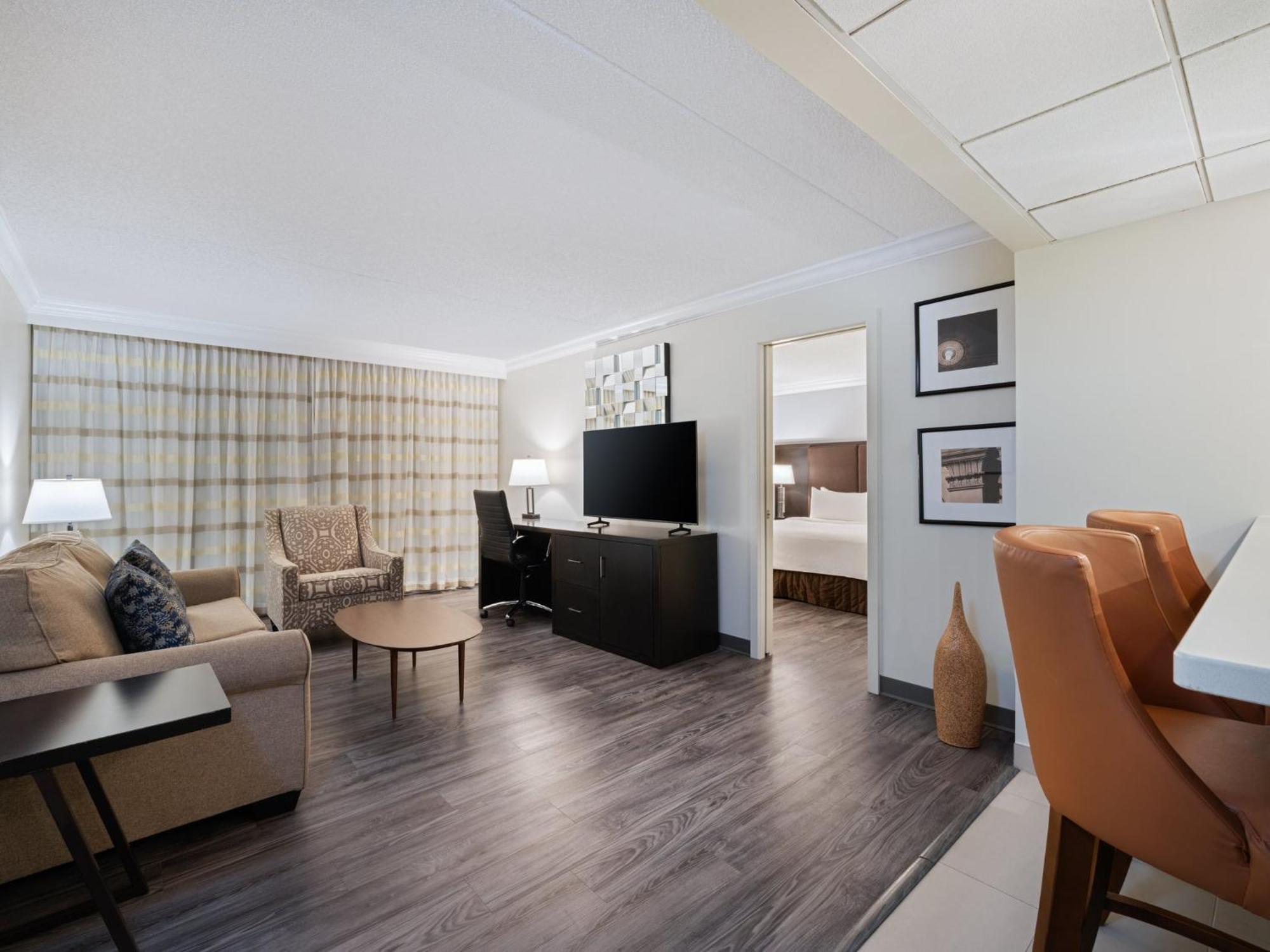 Crowne Plaza Suffern-Mahwah By Ihg Hotel Buitenkant foto