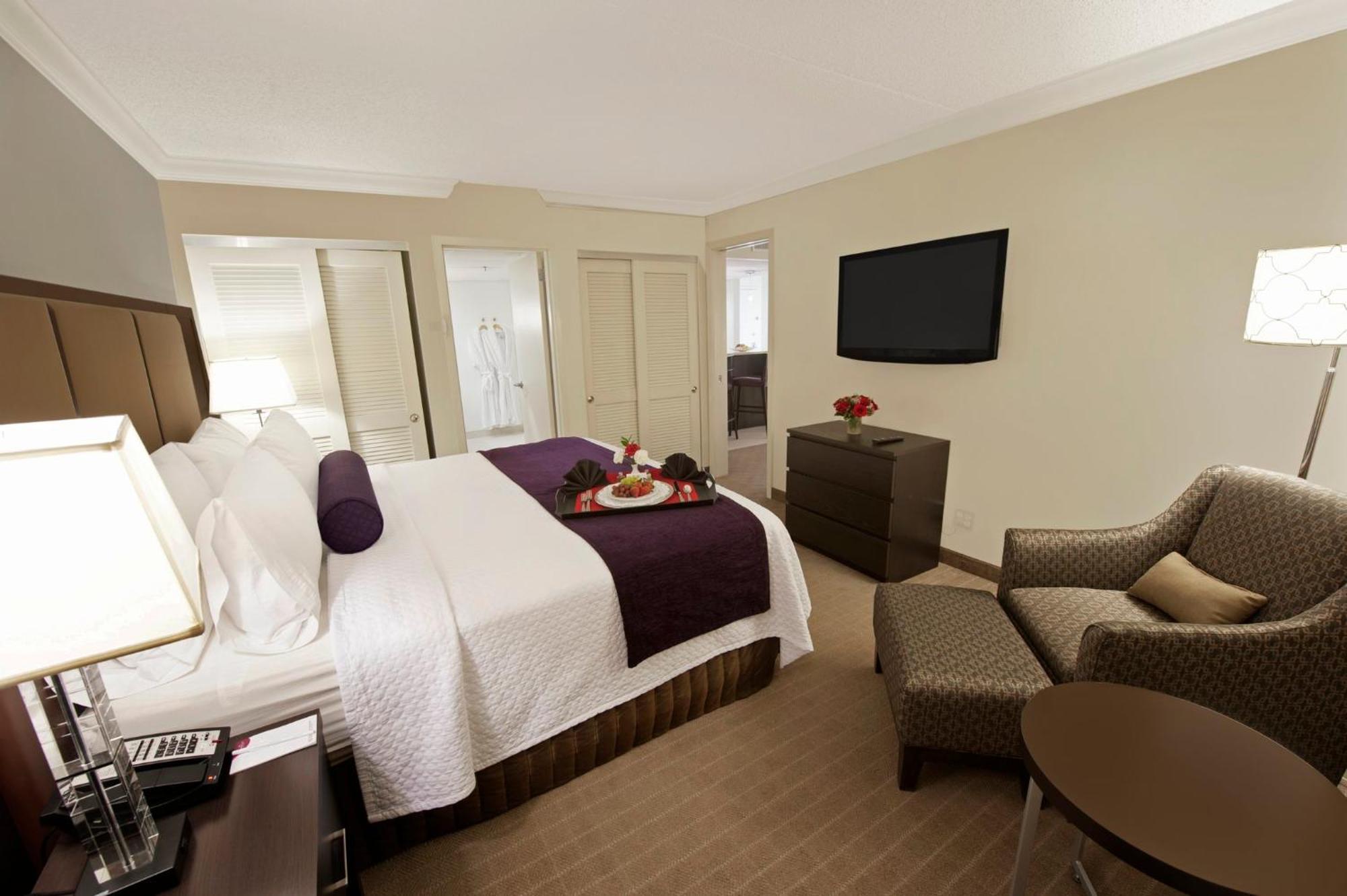 Crowne Plaza Suffern-Mahwah By Ihg Hotel Buitenkant foto